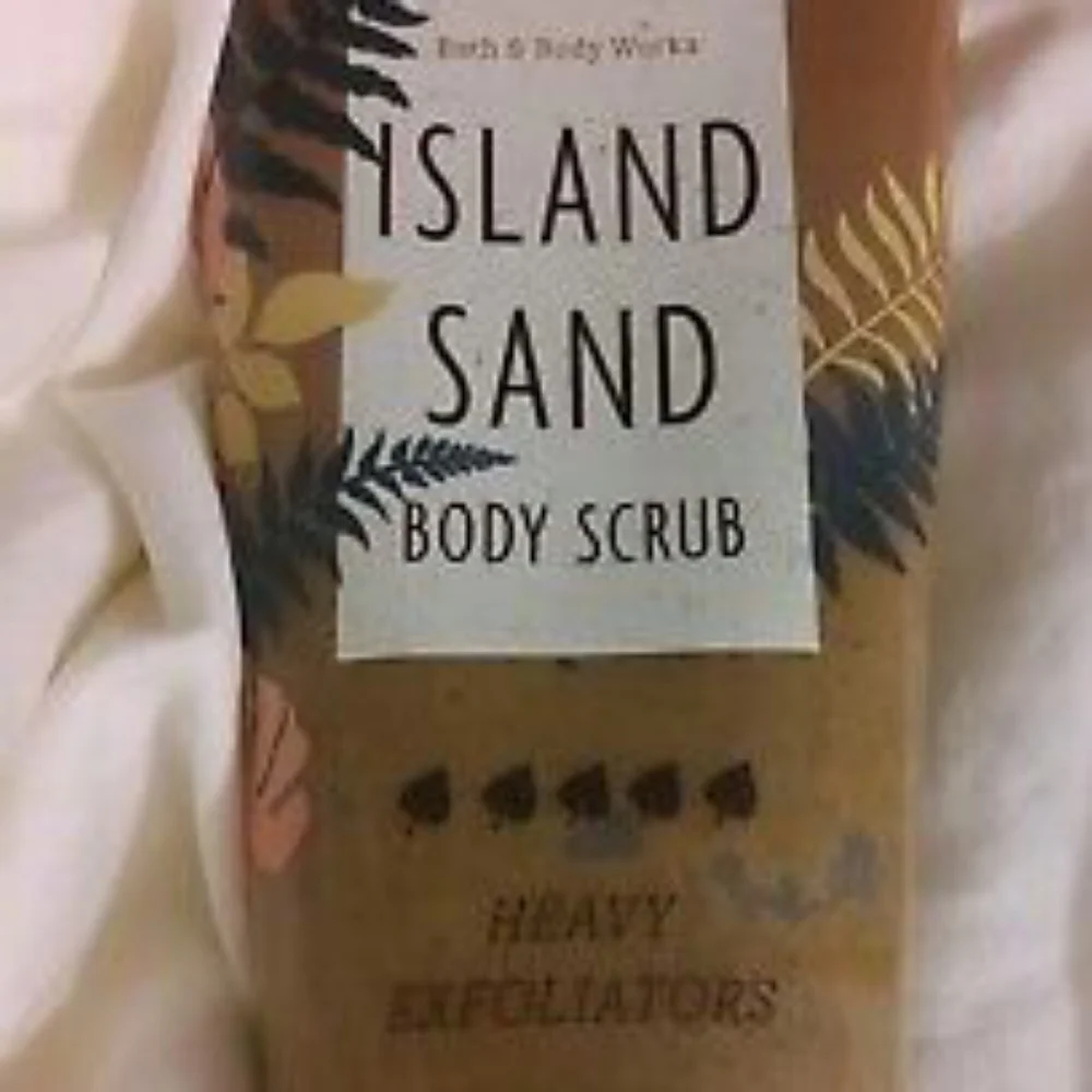 RARE *** DISCONTINUED BATH AND BODY SCENT/PRODUCT  **